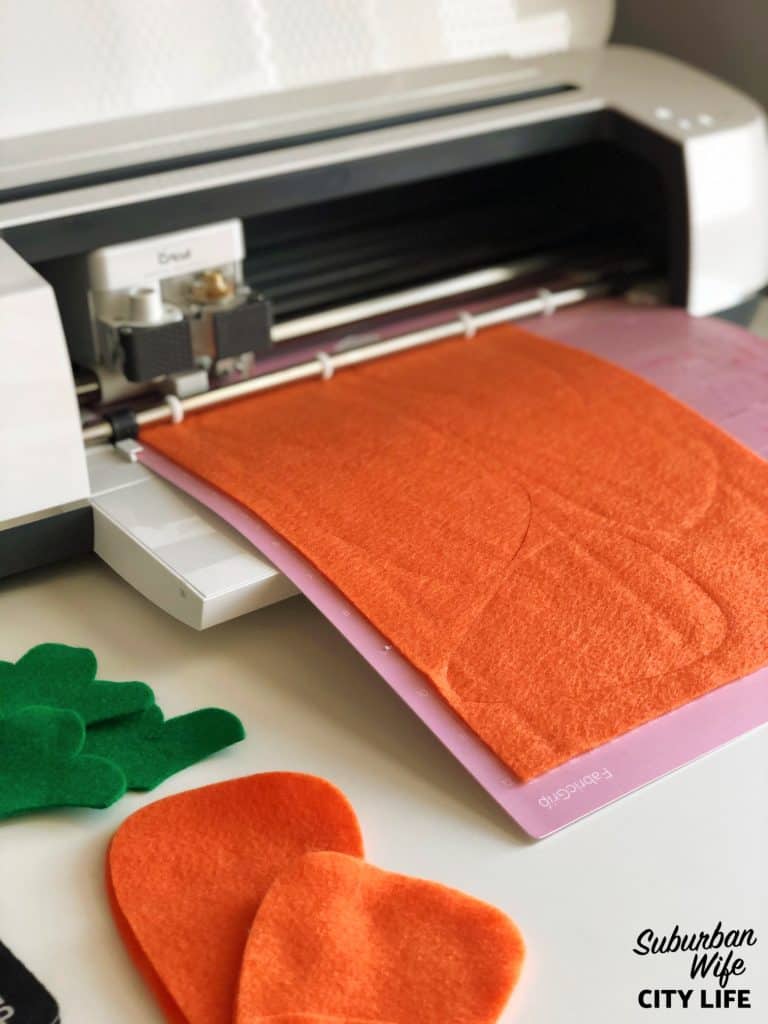 DIY Carrot Decoration Cricut