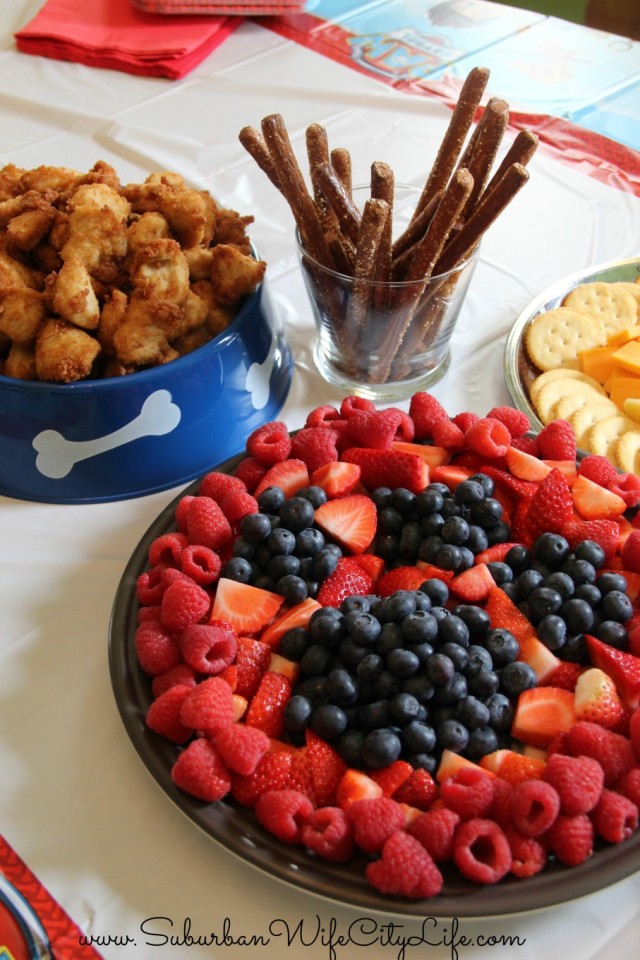 Puppy party food