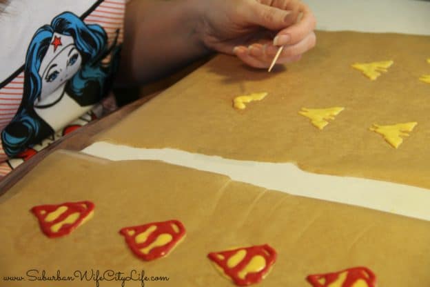 How to make chocolate superhero symbols