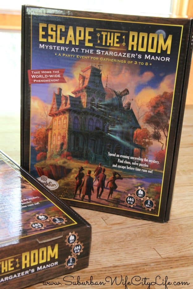 Escape the Room Mystery at the Stargazer's Manor