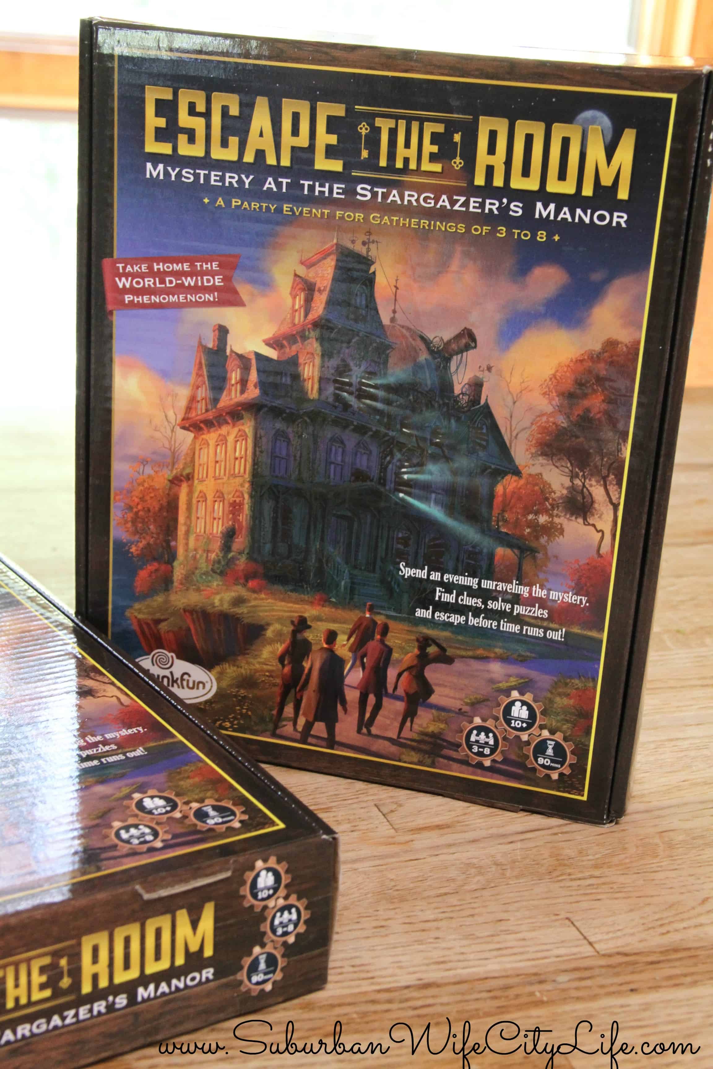 Escape the Room Mystery at the Stargazer's Manor
