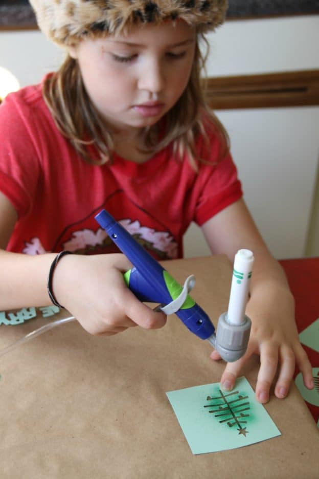 Crayola Air Marker Sprayer Wrapping Paper